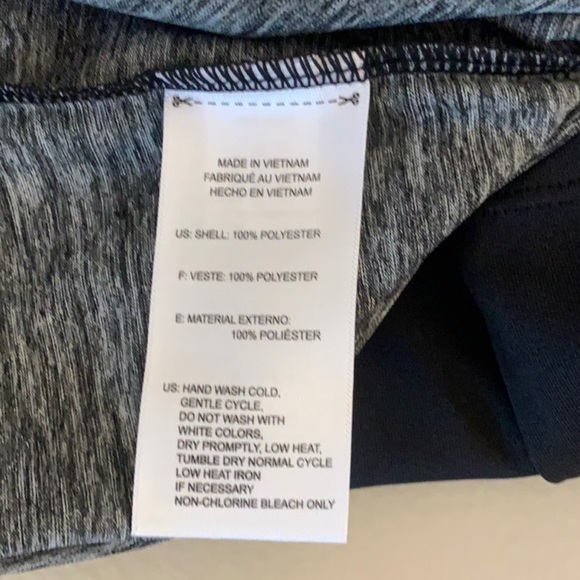 Adidas Swim Tee Size Medium NWT - Picture 7 of 7